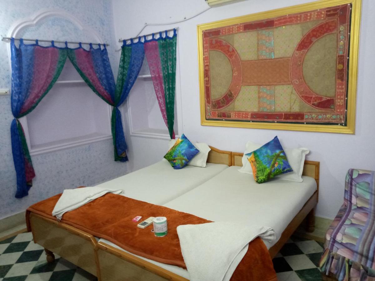 Ratan Hostel Jaisalmer Exterior foto