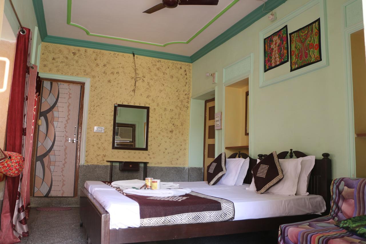 Ratan Hostel Jaisalmer Exterior foto